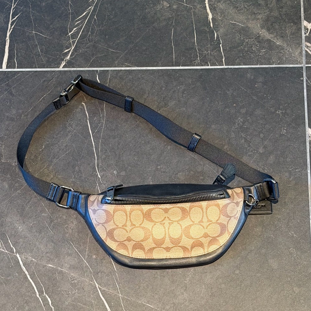 COACH Warren Belt Bag In Signature Canvas Khaki/ Black 78777